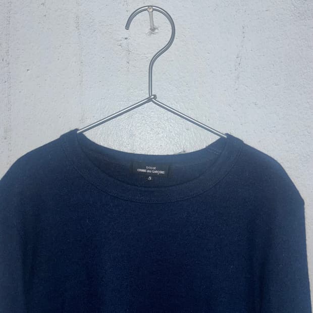 꼼데가르송 트리콧 네이비 니트 티셔츠