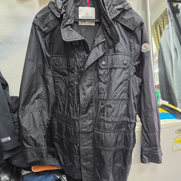 몽클레어   남성  필드   자켓   사이즈   S