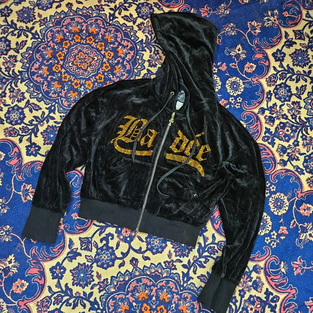 배디(Badee) 21Fw 벨루어 골든 펄 크롭 후드집업 자켓