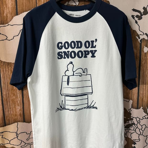 유니클로 UT 스누피 GOOD OL SNOOPY 래글런 반팔 M