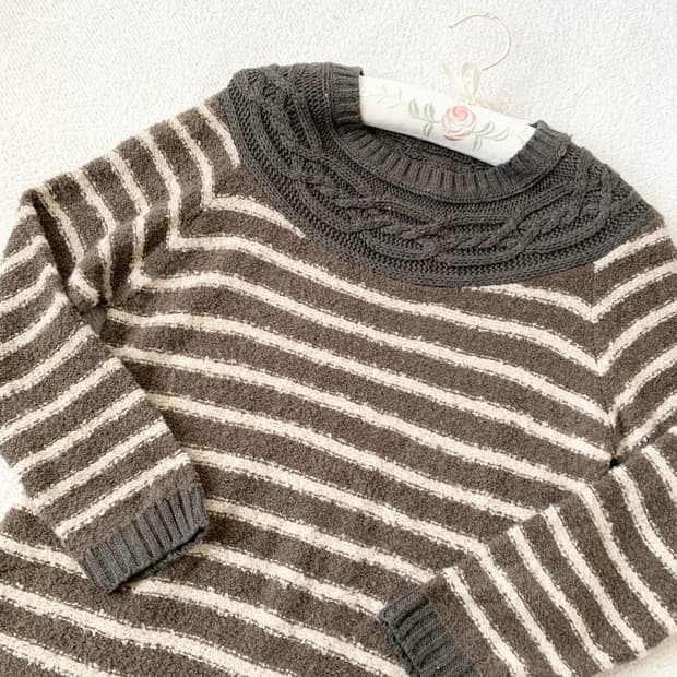 코코아 모리걸 스트라이프 니트 ops