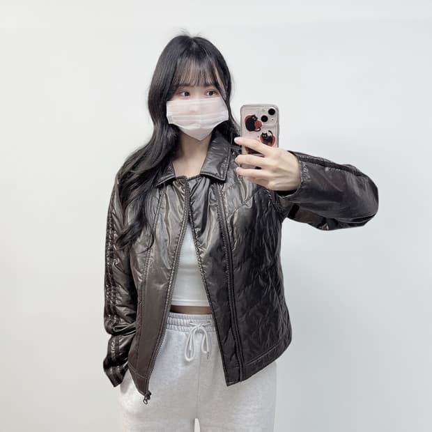 아디다스 라이더 패디드 자켓 다크브라운