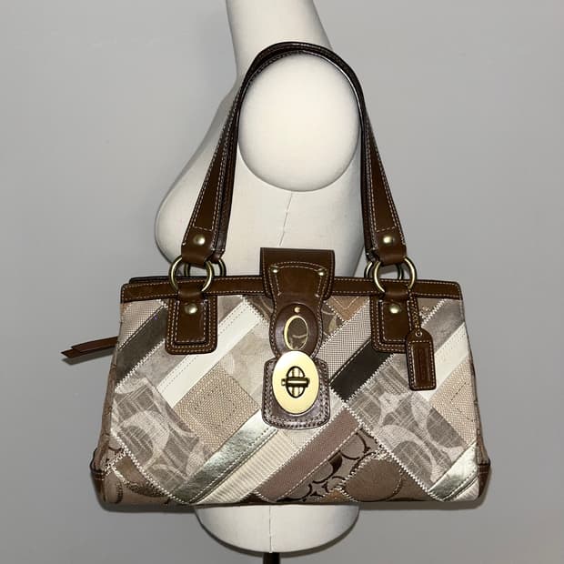 📦 Coach patchwork Shoulder Bag