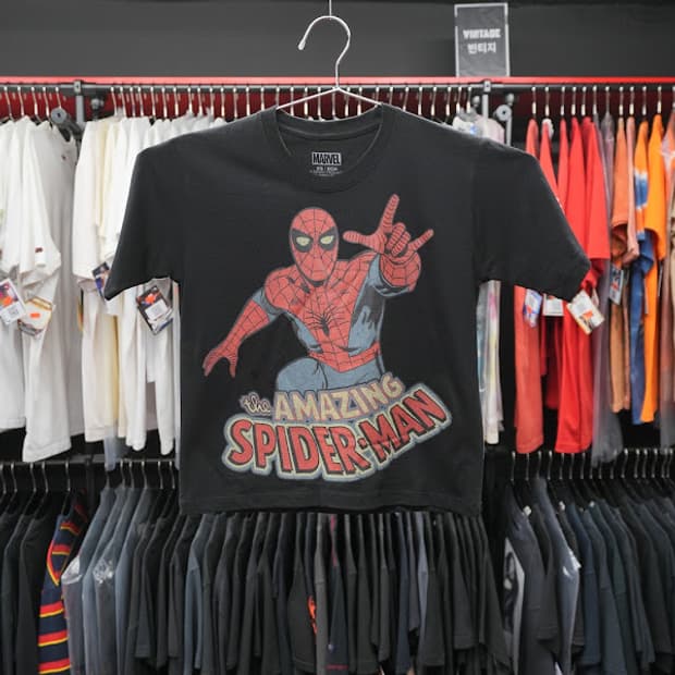 2026๋
๋ new Marvel Spider Man ํฐ์
์ธ