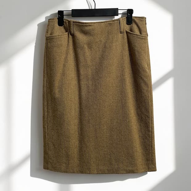 버버리 런던 헤링본 스커트