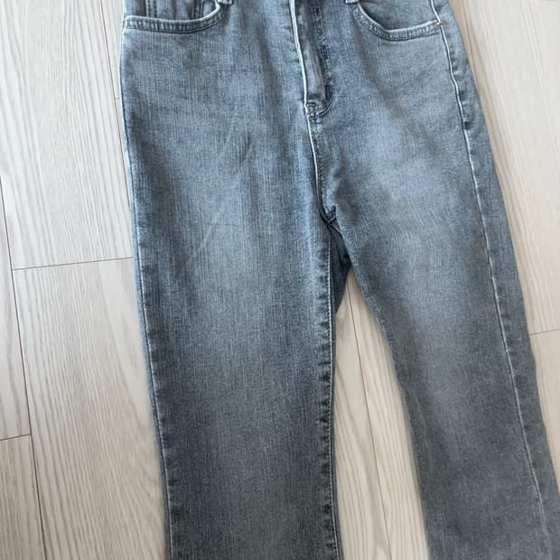 미사용 | 그레이시 부츠컷 S 바지