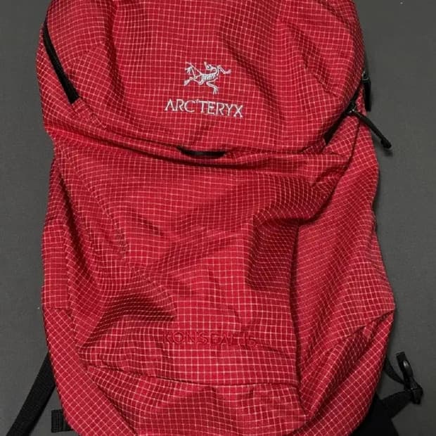 아크테릭스 백팩 컨실 15 헤리티지