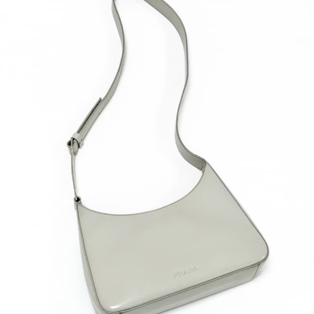 프라다 레더 크로스백