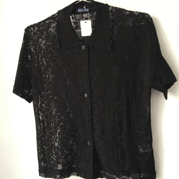 Lace pattern see through shirt
