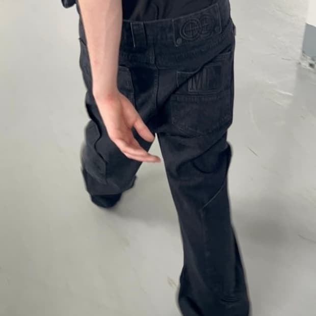 플라스틱 프로덕트 MPa CALF POCKET PANTS s사이즈