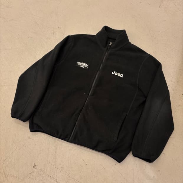 지프 블랙 스몰로고 플리스 집업