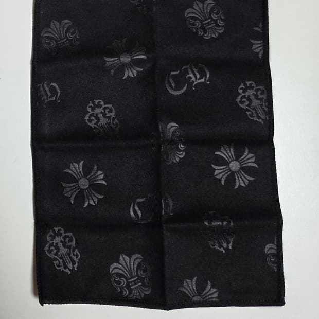 크롬하츠 블랙 안경 닦이 팝니다.