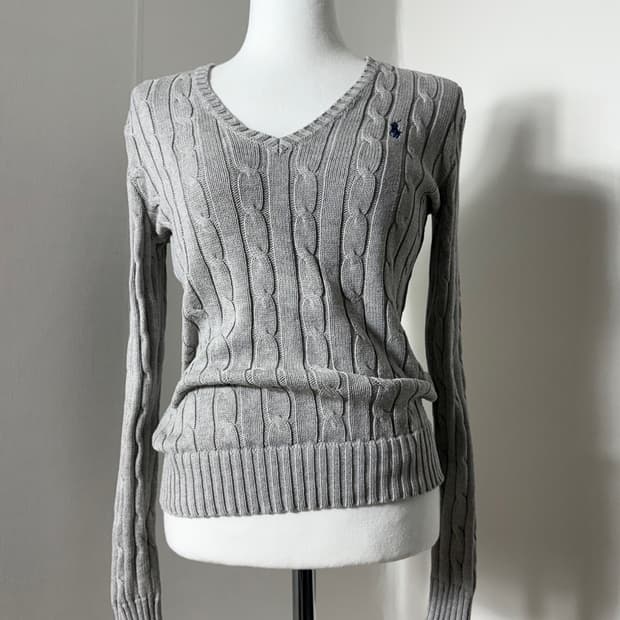 폴로 꽈배기 니트 그레이