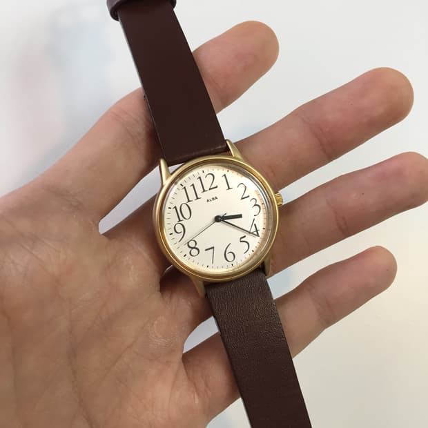 새상품 90s seiko alba arabic index gold
