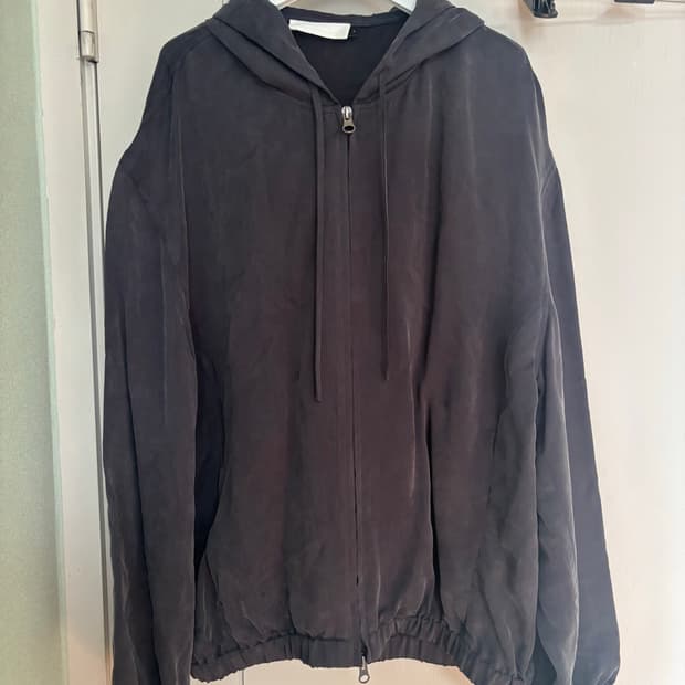 아모멘토 큐프로 CUPRO HOOD ZIP-UP JUMPER