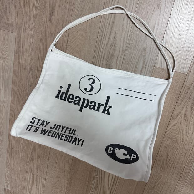 컬렉트피시스 굿 뉴스 메일 백 GOOD NEWS MAIL BAG