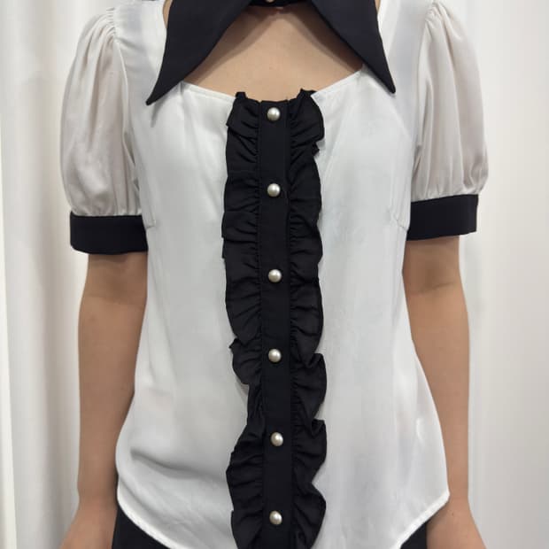 jamle white frill cut out blouse