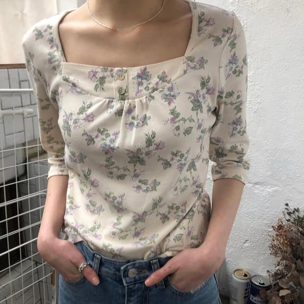 모리걸 하구미 빈티지 더버터크림 Madeleine tshirt, flow
