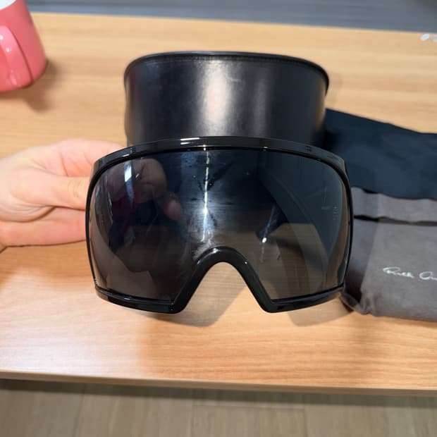 릭오웬스 KRIESTER 선글라스