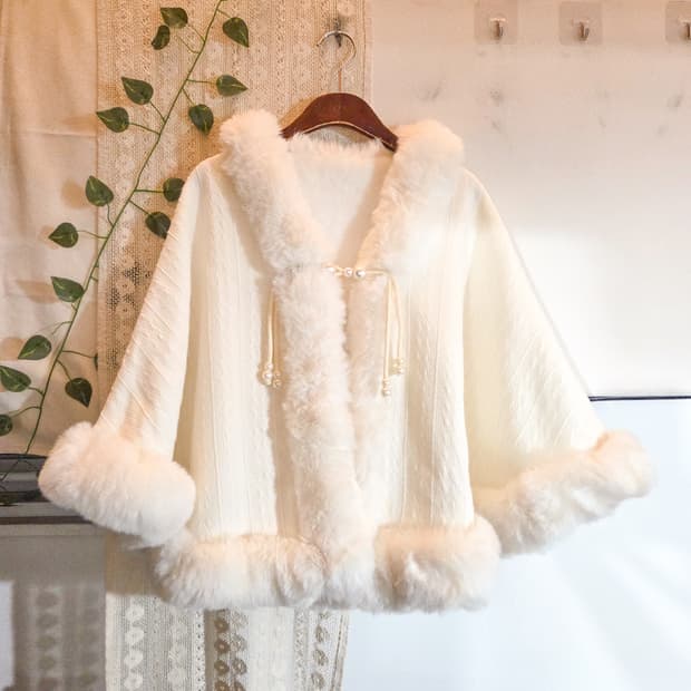 퍼 트리밍 퓨어 니트 케이프 자켓