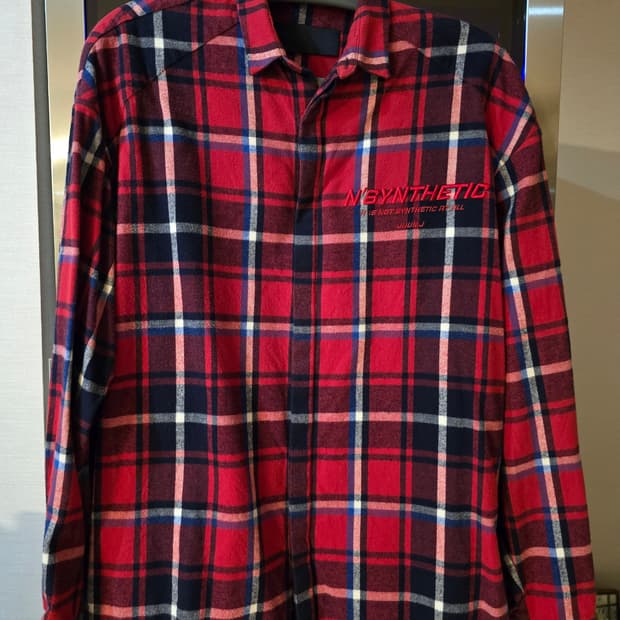 준지 juuni 세미오버핏 체크셔츠 46사이즈입니다