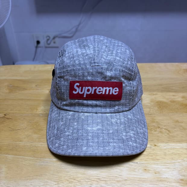 슈프림 디스트레스드 립스탑 캠프캡 스톤 23FW