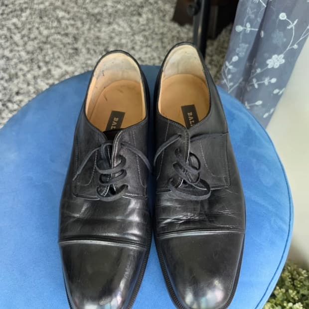 BALLY 캡토우 구두 270