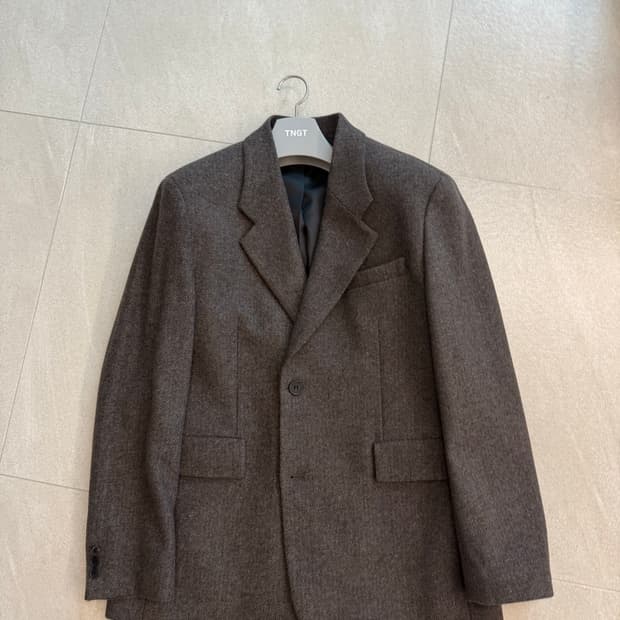 TNGT 헤링본 테일러드 자켓