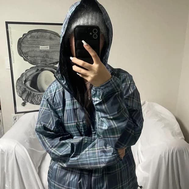 체크 후드 바람막이 점퍼