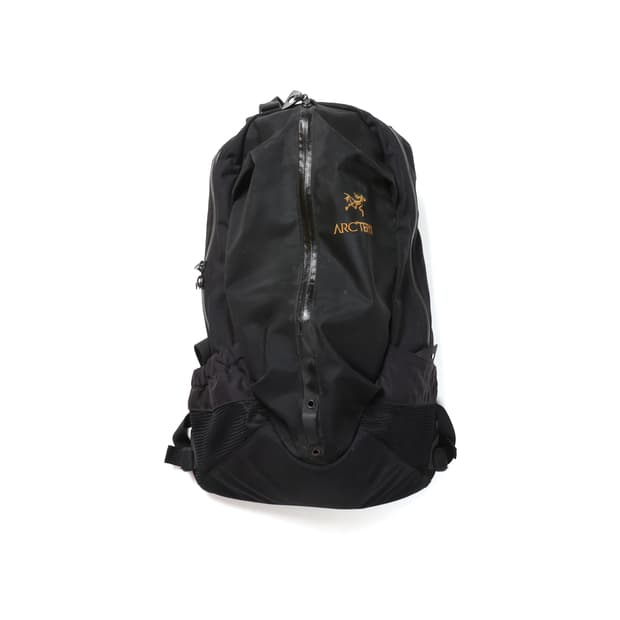 아크테릭스 Arc'teryx Arro 22 Backpack 


