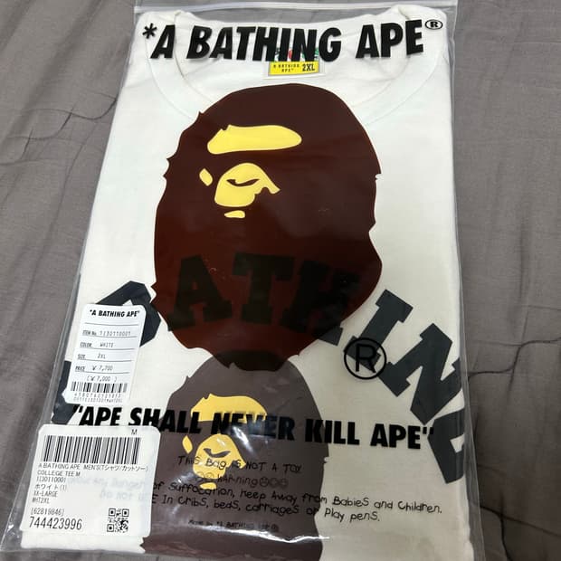BAPE 베이프 컬리지 반팔 티셔츠 화이트
