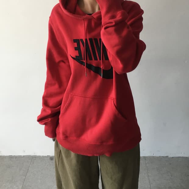 나이키 빅로고 후드티