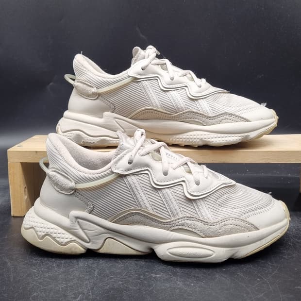 아디다스 오즈위고 베이지 여성운동화240