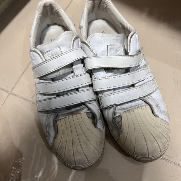 아디디스 x juunj 스니커즈 255