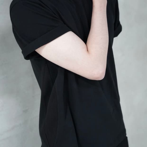 [1] 다시 dasi, Drop slit t-shirt 드롭 슬릿 티셔츠