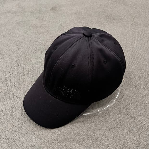 노스페이스 블랙 로고 볼캡