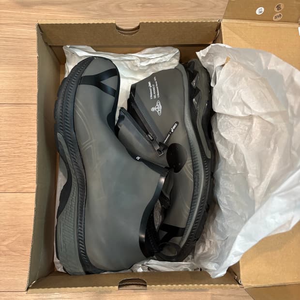 Asics 아식스 비비안웨스트우드 젤카야노 27 LTX 270