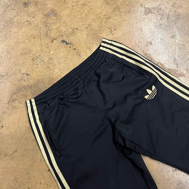 [정품/100] 아디다스 삼선 트레이닝 바지 블랙 골드 골검 b14