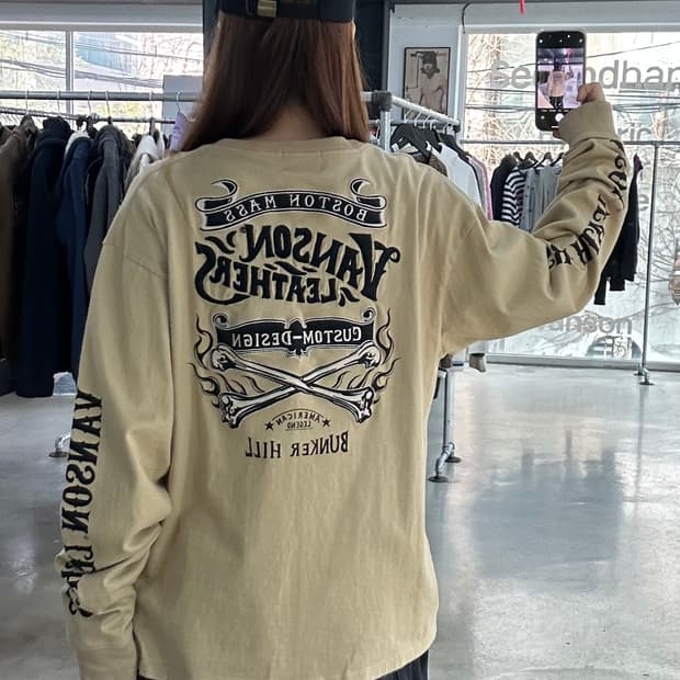 벤슨 Bunker Hill 본 자수 롱슬리브긴팔티