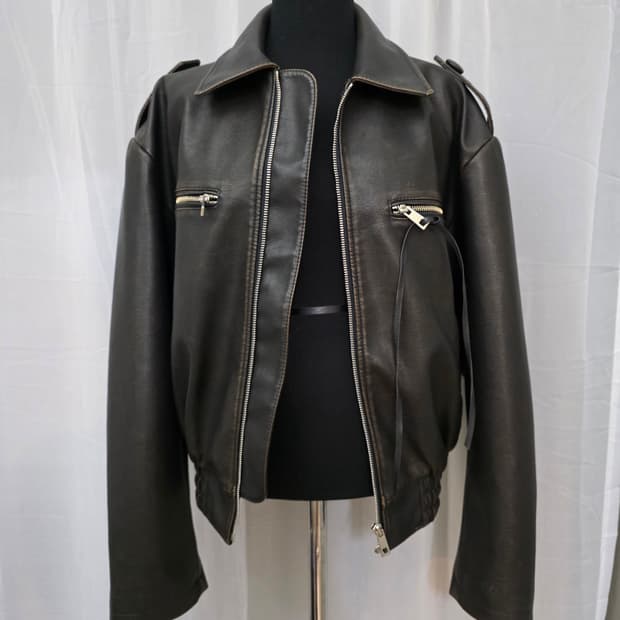 1회착용)도매택 (노프라블럼) 레더 블루종 점퍼.가죽자켓.가죽점퍼