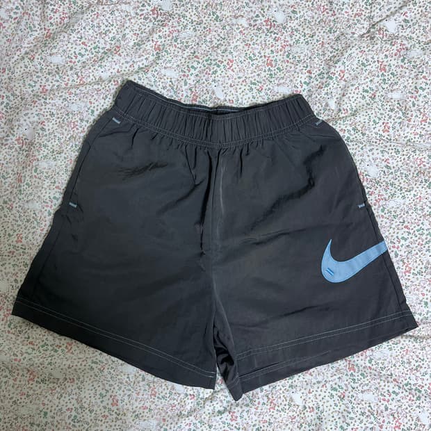 나이키 나일론 반바지
