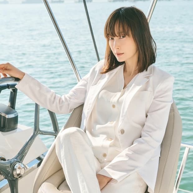 지스튜디오(g studio) V넥 니트베스트탑 55