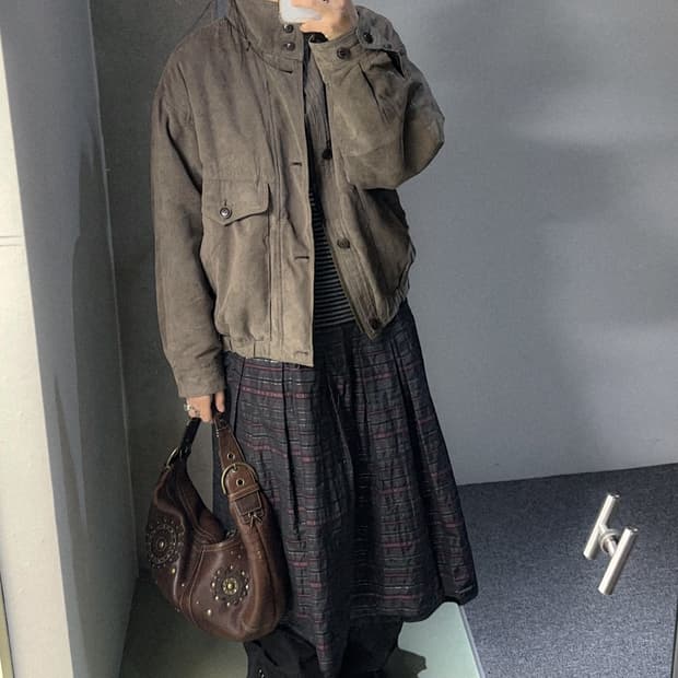 silver stripes pleats skirt