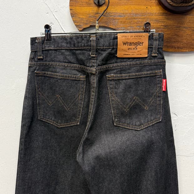 Wrangler Tapered Black Denim Pants