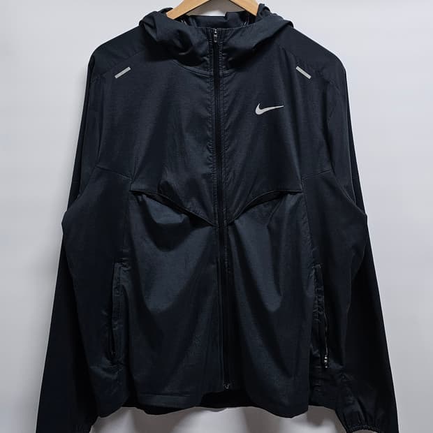 나이키 러닝 바람막이 XL
