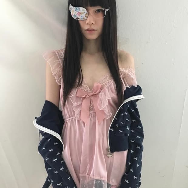 럽캔 lovecannedfruit 레이스 리본 핑크 슬립 파우닝 빈티지