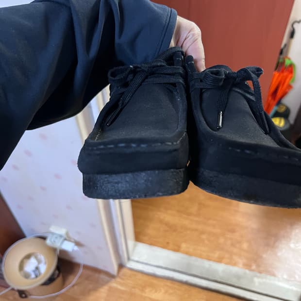 클락스 왈라비 블랙 250 판매