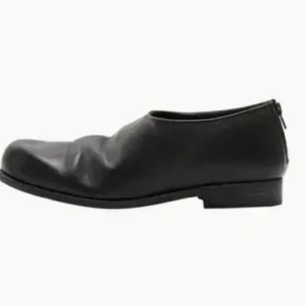 구매글 / 에드워드 커밍 슬립온 43-44 구함.