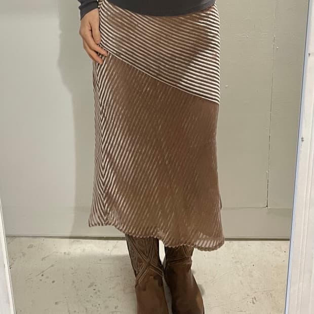 UNITED ARROWS velvet skirt