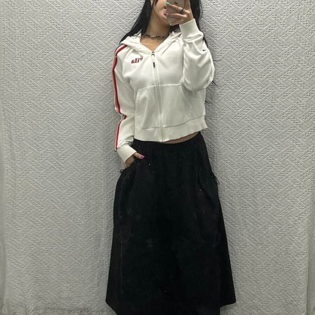 필라 사이드라인 배색 레인보우 크롭 후드집업 M C06556